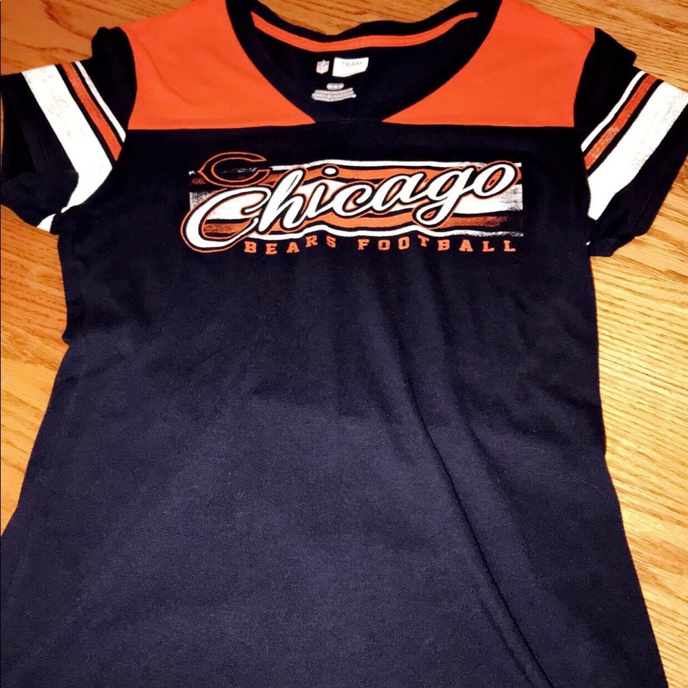 A Chicago Bears Football t-shirt.
